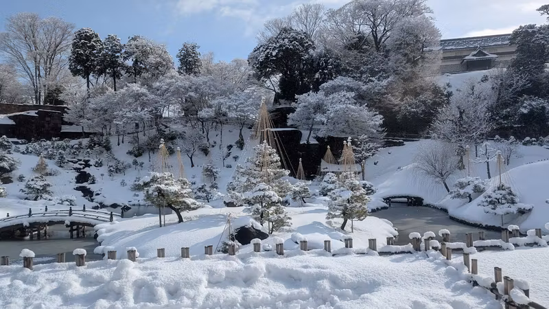 Kanazawa Private Tour - Castle Garden
