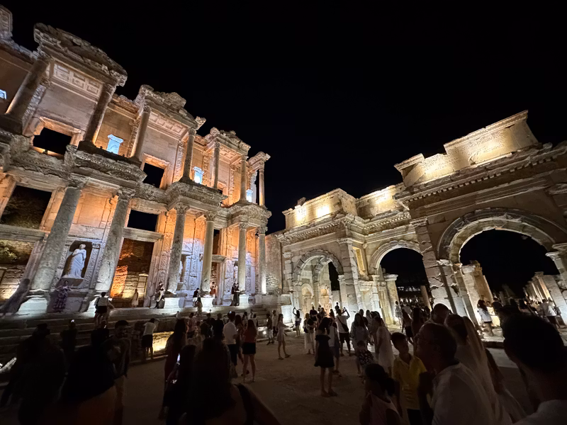 Izmir Private Tour - Ephesus Ancient City at Night