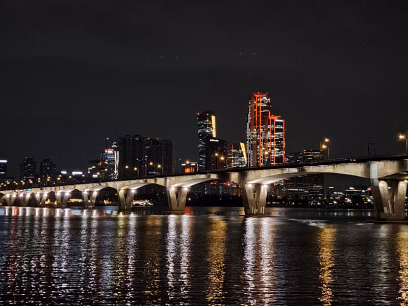Seoul Private Tour - Night view of the Hangang River