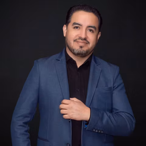 New York Tour Guide - Gabriel C.