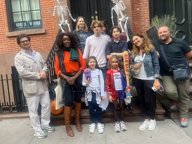 New York Private Tour - Our tour guide with Visiteurs in Greenwich Village