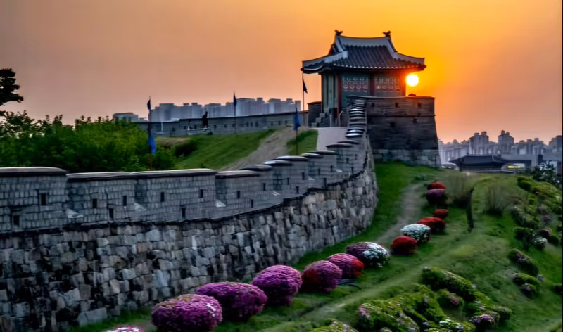 Seoul Private Tour - Suwon Hwaseong Fortress