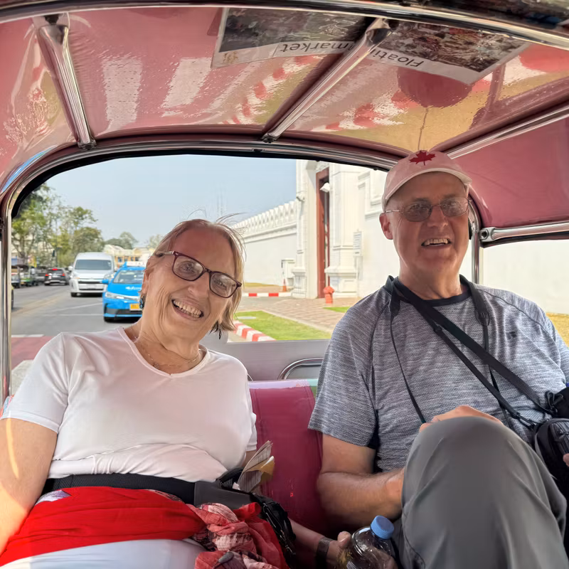 Bangkok Private Tour - Enjoy with Tuk Tuk sightseeing