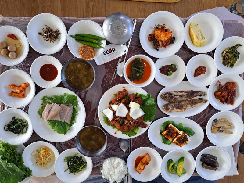 Seoul Private Tour - 	Hanjeongsik