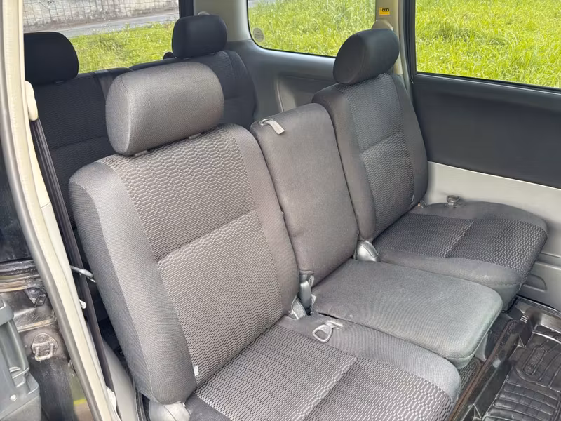 Kagoshima Private Tour - Toyota Voxy, 8 seater for 4-6 guests.