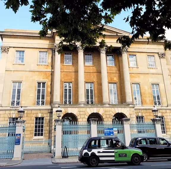London Private Tour - Apsley House