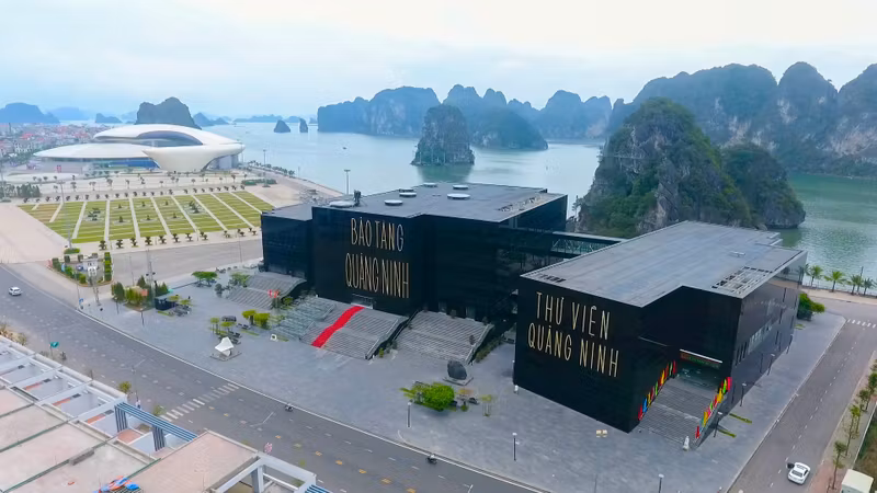 Quang Ninh Private Tour - 