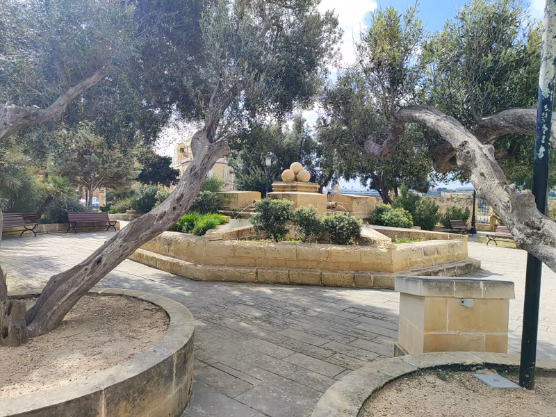 Malta Private Tour - Gardjola Gardens