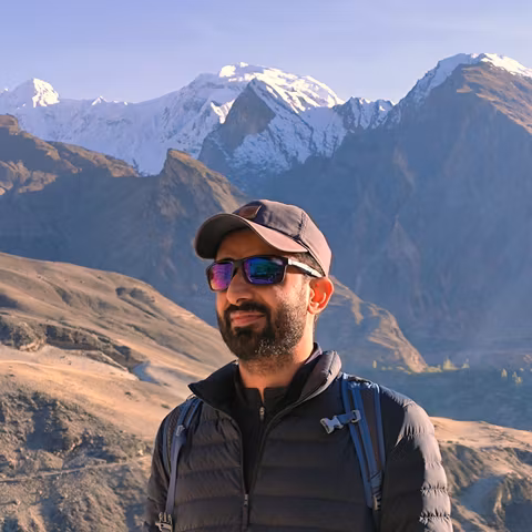 Islamabad Tour Guide - Mohammad Y.