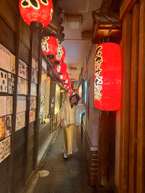 Osaka Private Tour - Even the small alleys are great photo spots