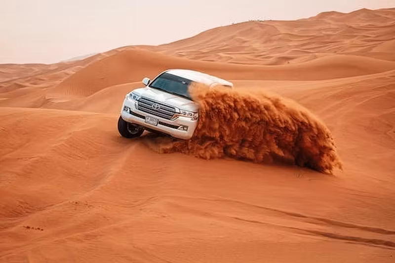 Dubai Private Tour - safari drift