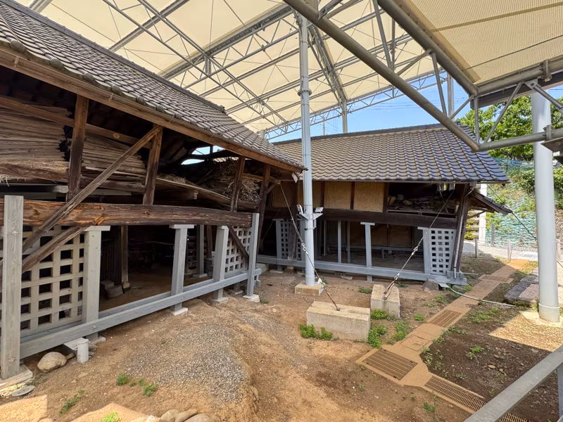 Fukuoka Private Tour - Fault zone and preserved collapsed barn
