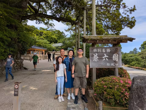 Takayama, Shirakawa-go & Kanazawa 8-Hour Private Tour with a National Licensed Guide and Private Carcover image