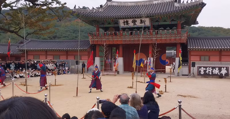 Gyeonggi Private Tour - Hwaseong Fortress