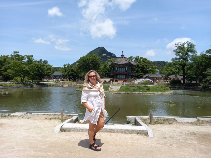 Seoul Private Tour - Hyangwonjoeng