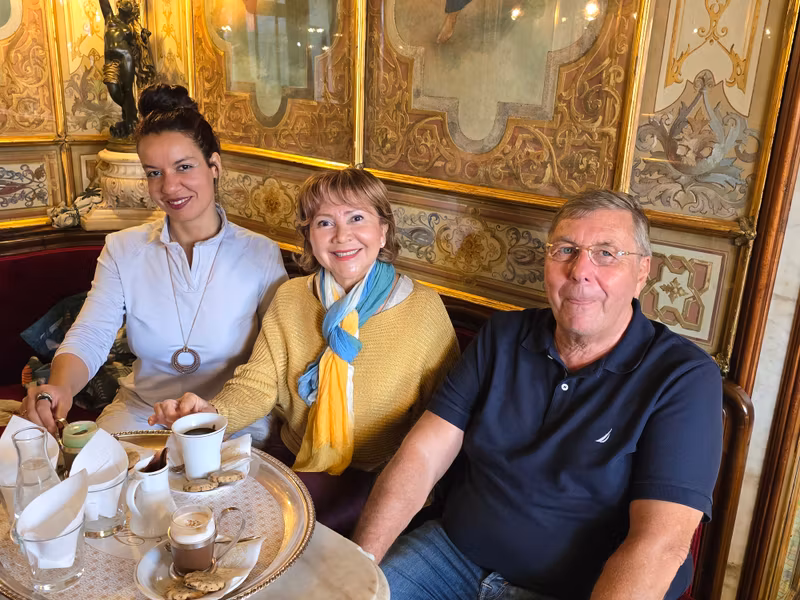 Venice Private Tour - In Florian café with my clients. 