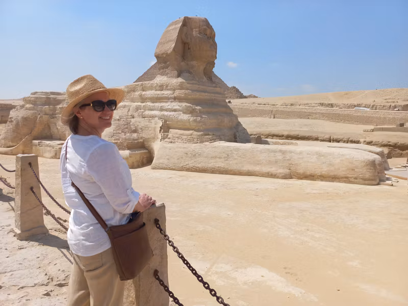 Giza Private Tour - Just happy!