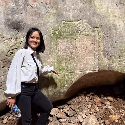 Nha Trang Tour Guide - Thu T.