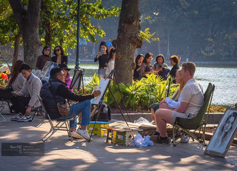 Hanoi Private Tour - Hoan Kiem lake