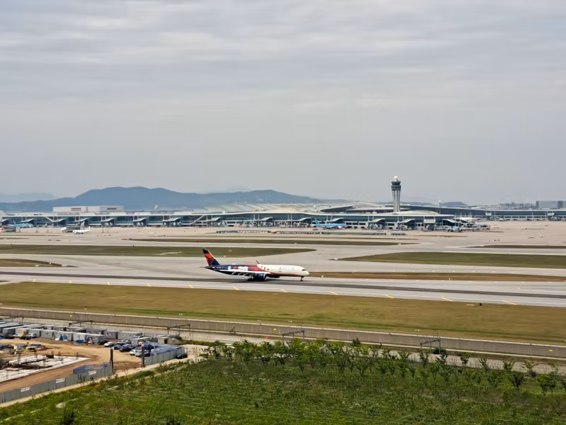 Seoul Private Tour - Incheon Airport Observatory