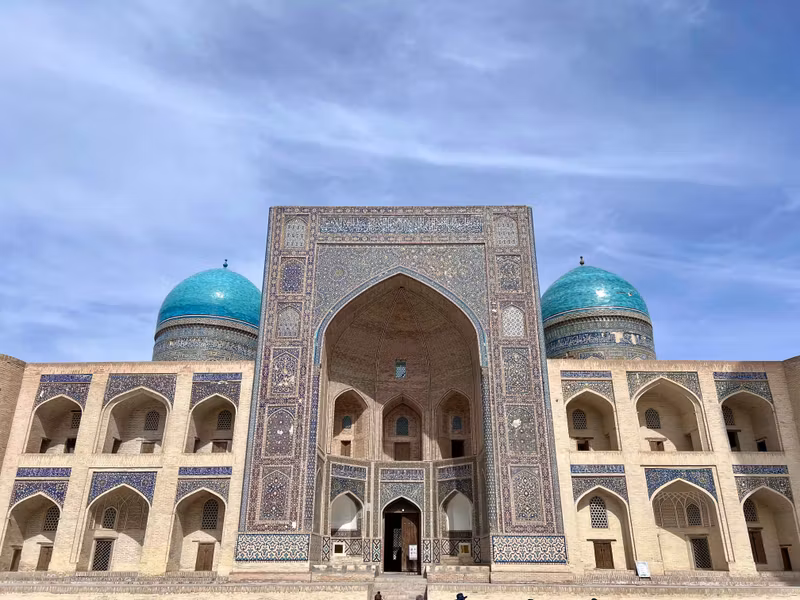 Bukhara Private Tour - Miri Arab madrasah (XVI cc)