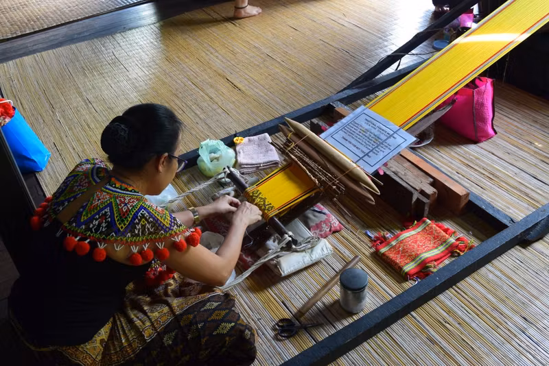 Sarawak Private Tour - Living museum in Iban Longhouse