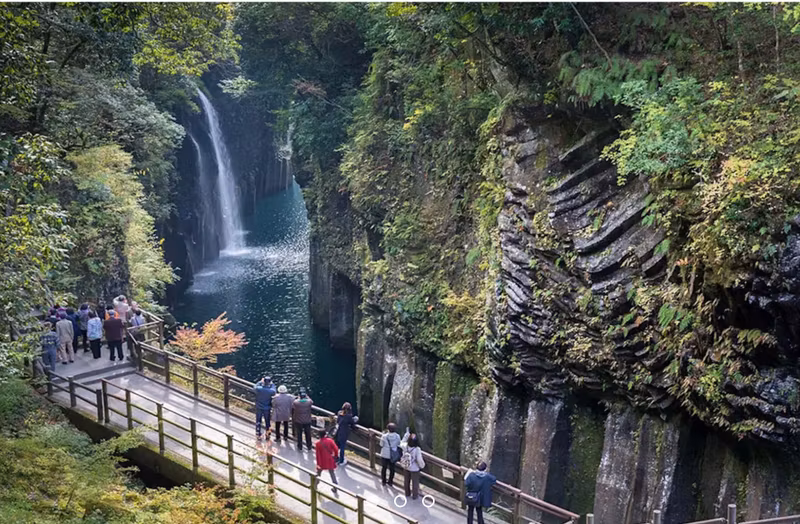 Kumamoto Private Tour - Takachiho Gorge tour