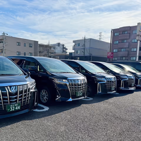 SoQ Bright Taxi